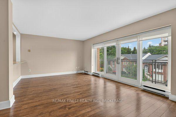 Photo 9 of Unit 302, 2 Bay Street, Kingston, East of Sir John A. Blvd — HOMEH