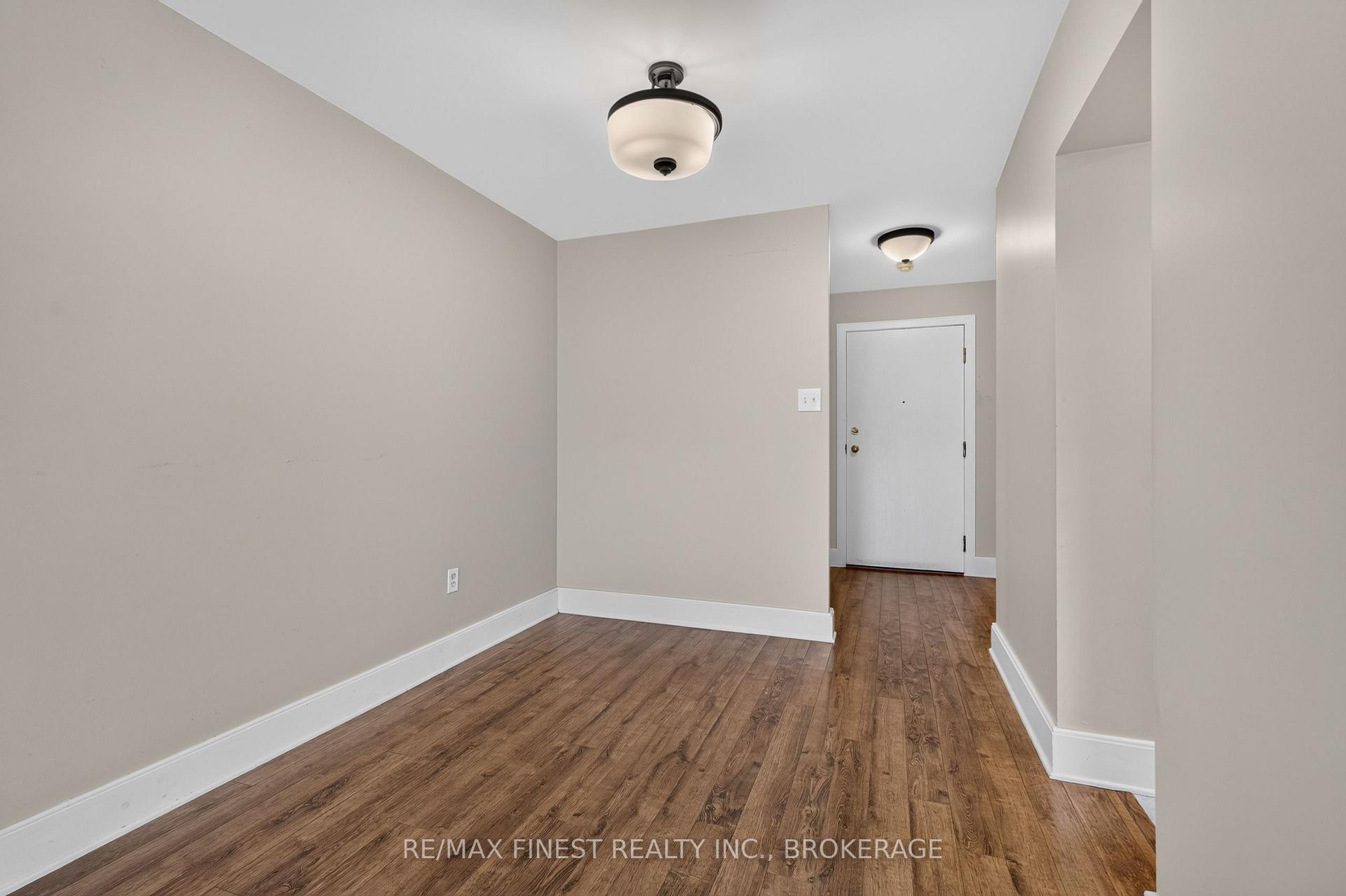Photo 17 of Unit 302, 2 Bay Street, Kingston, East of Sir John A. Blvd — HOMEH