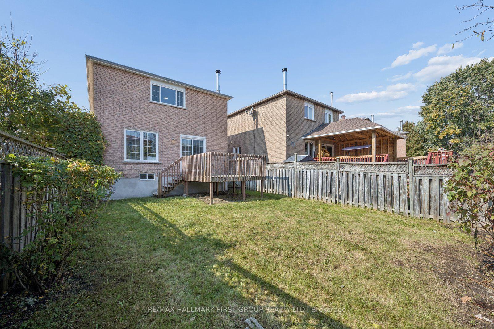Photo 41 of 1870 Larksmere Court, Pickering, Village East — HOMEH