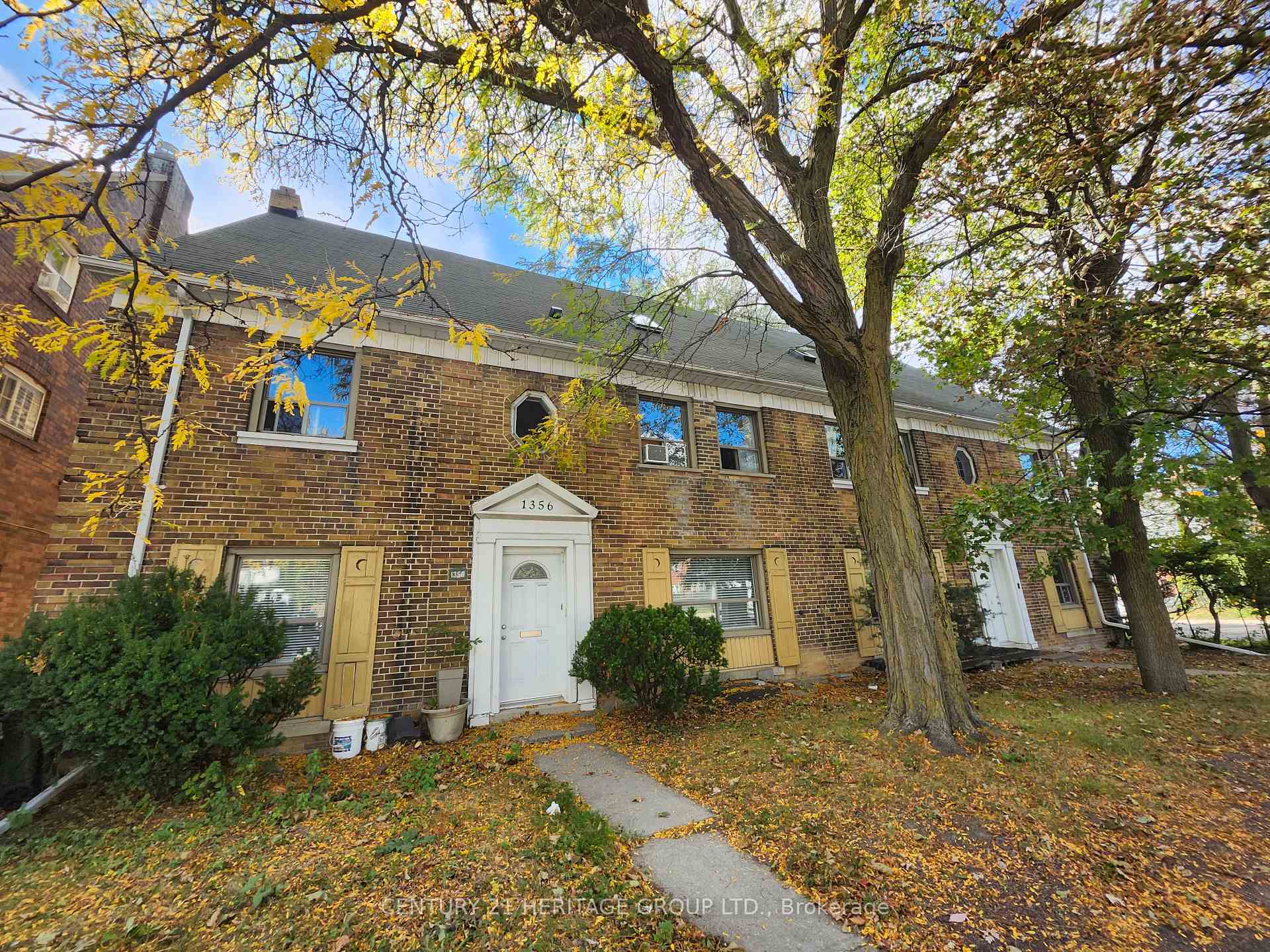 Photo 6 of Unit 3, 1356 Avenue Road, Toronto, Lawrence Park South — HOMEH