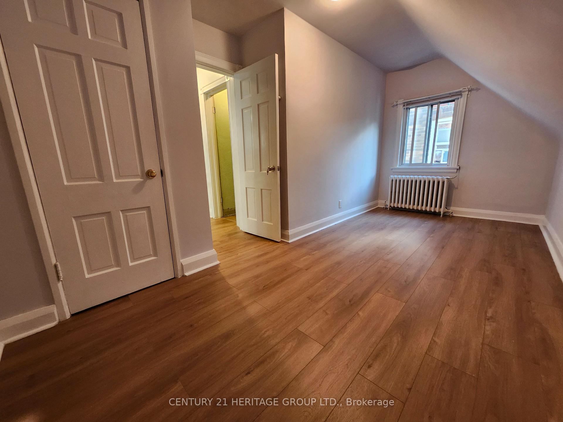 Photo 7 of Unit 3, 1356 Avenue Road, Toronto, Lawrence Park South — HOMEH