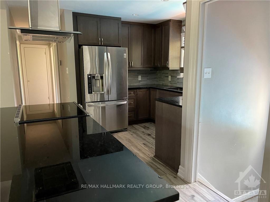 Photo 3 of 38 Capilano Drive, Ottawa, City View/Skyline/Fisher Heights/Parkwood Hills — HOMEH