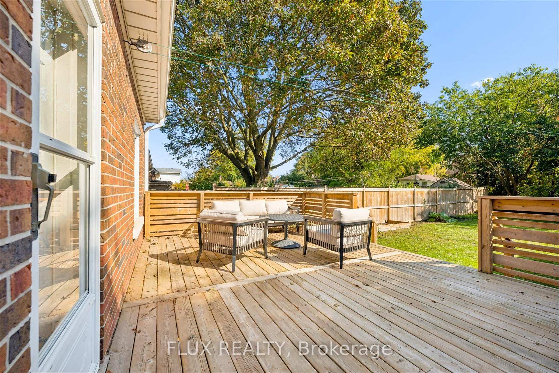 Photo 30 of 113 Adelaide Street, Kitchener, Cherry Hill — HOMEH
