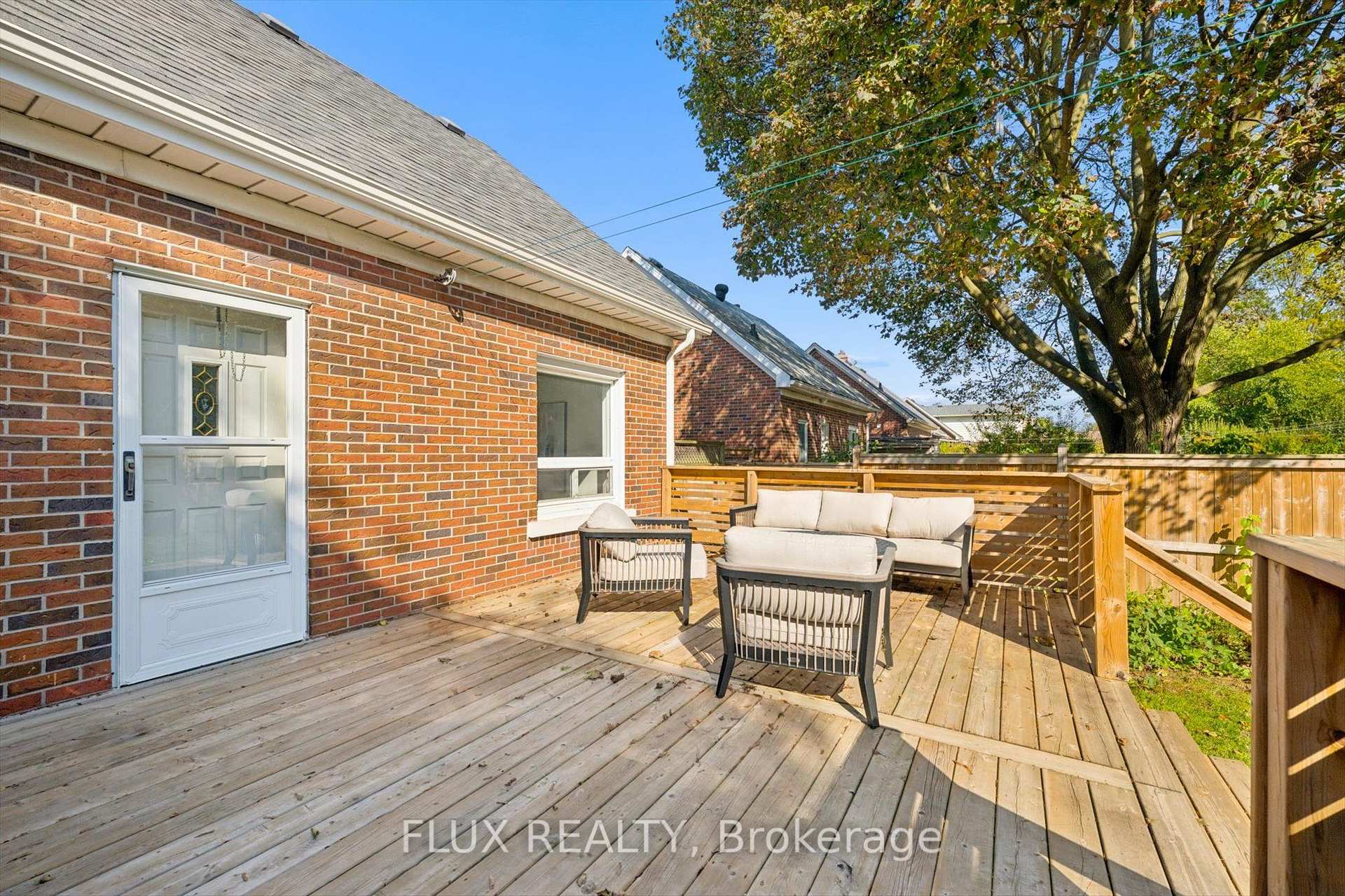 Photo 31 of 113 Adelaide Street, Kitchener, Cherry Hill — HOMEH