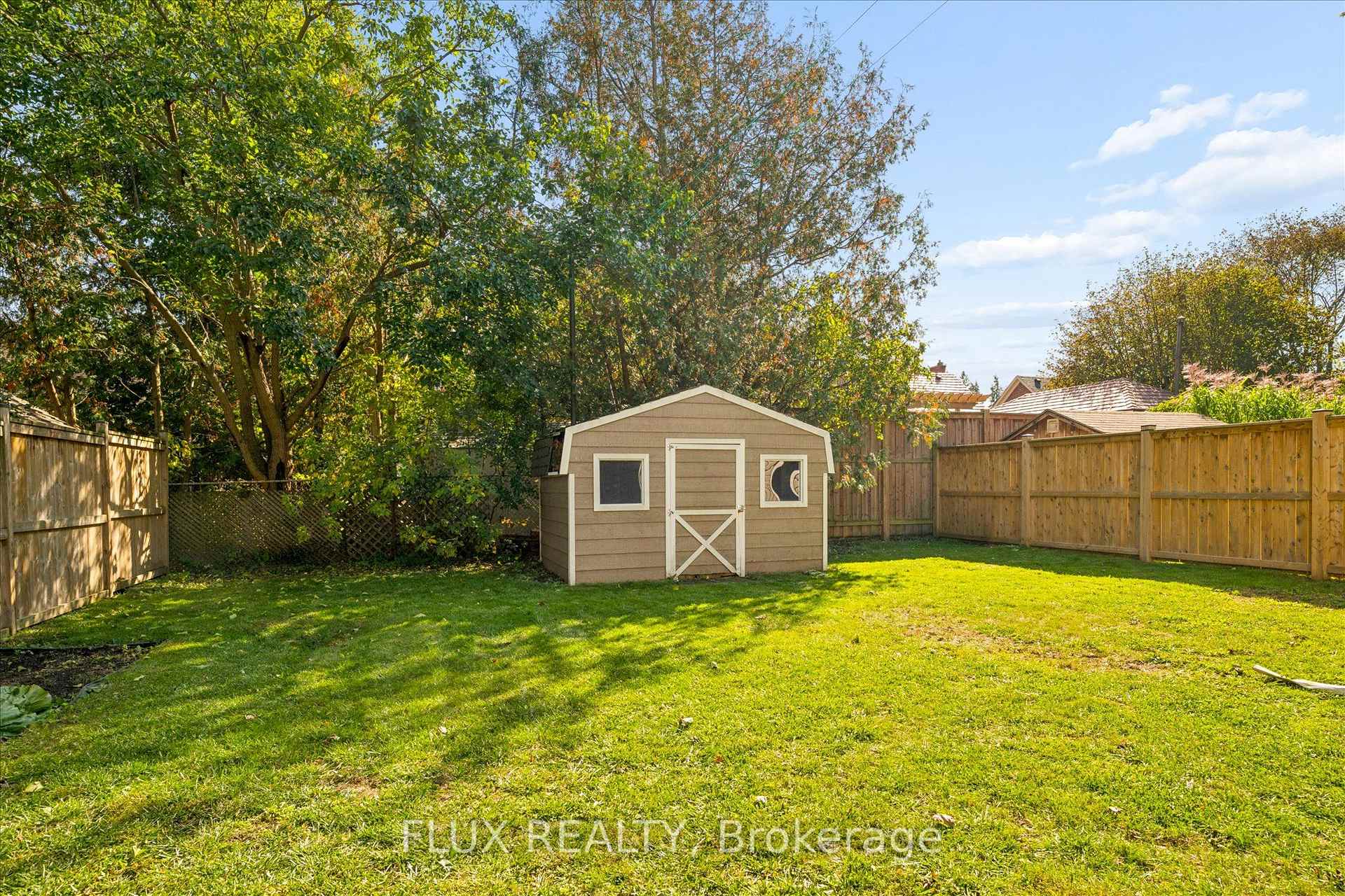 Photo 34 of 113 Adelaide Street, Kitchener, Cherry Hill — HOMEH