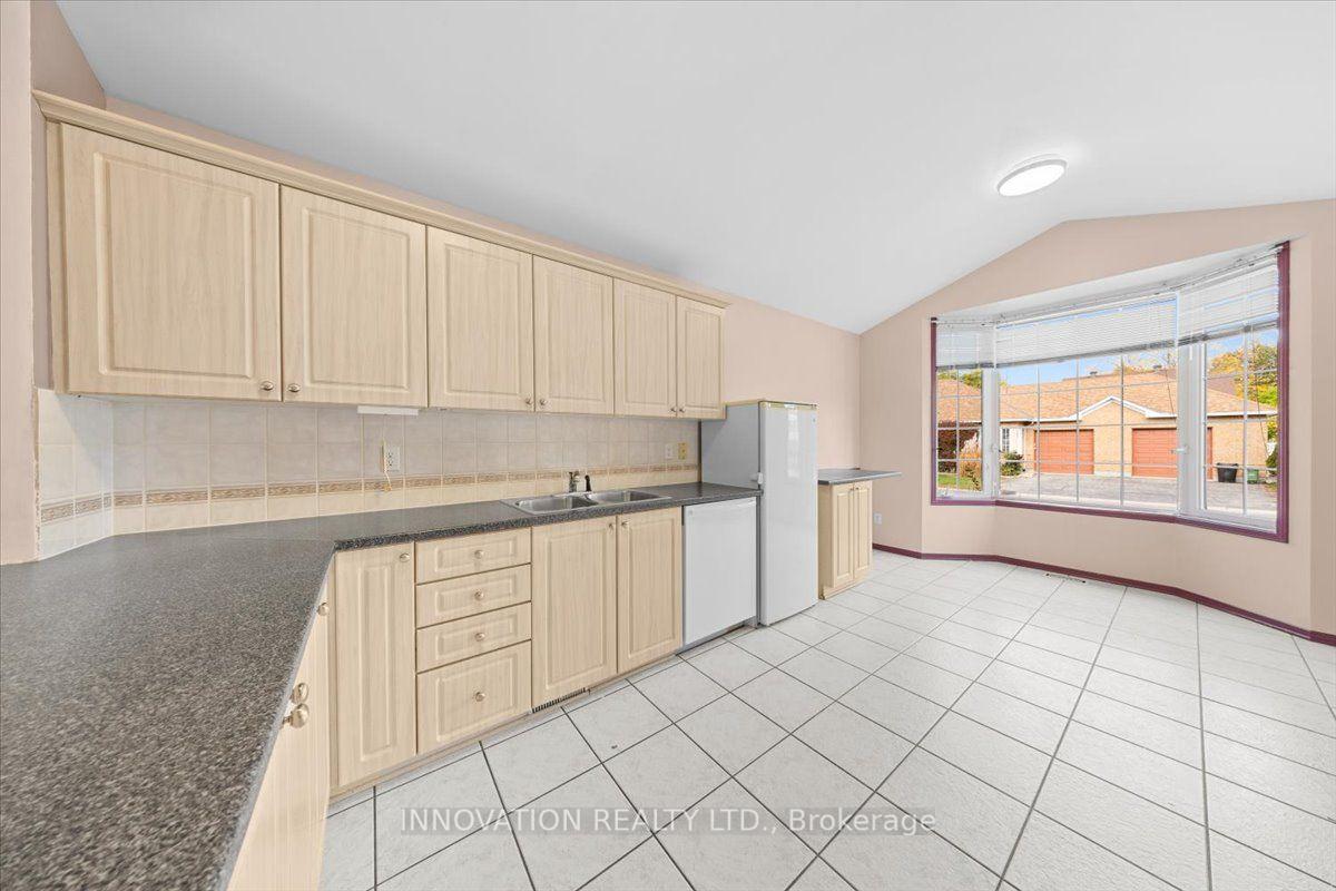 Photo 15 of 16 Jack Aaron Drive, Ottawa, Craig Henry/Woodvale — HOMEH