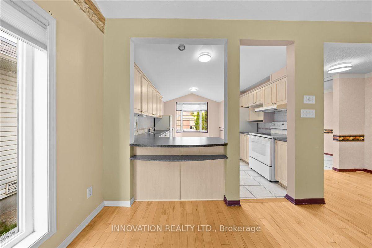 Photo 17 of 16 Jack Aaron Drive, Ottawa, Craig Henry/Woodvale — HOMEH
