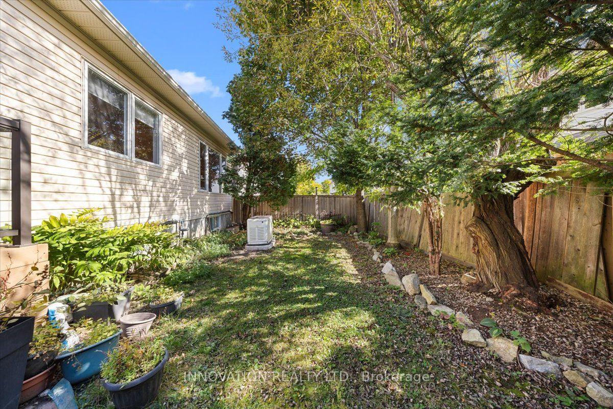Photo 45 of 16 Jack Aaron Drive, Ottawa, Craig Henry/Woodvale — HOMEH