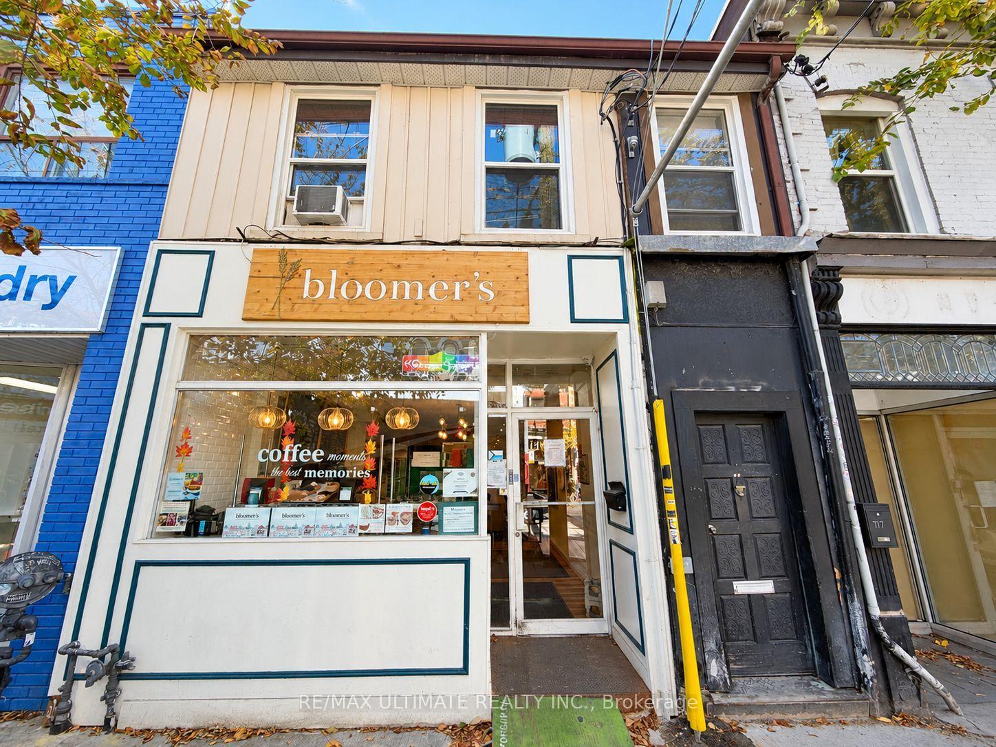 Photo of 715 Queen Street W