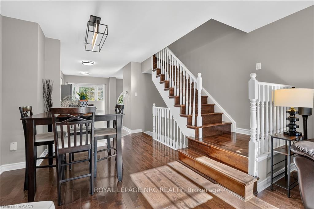 Photo 16 of 3480 Upper Middle Road, Burlington, Palmer — HOMEH