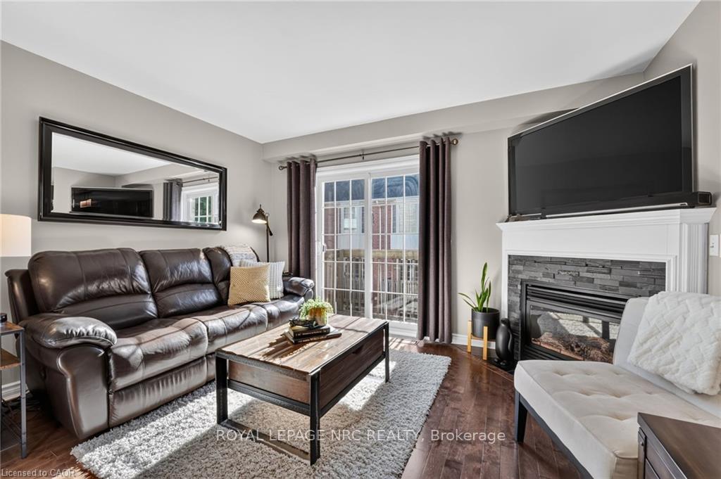 Photo 17 of 3480 Upper Middle Road, Burlington, Palmer — HOMEH