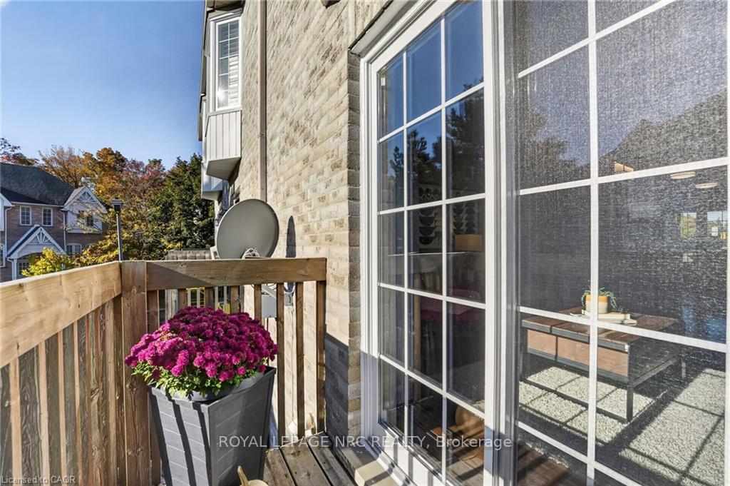 Photo 22 of 3480 Upper Middle Road, Burlington, Palmer — HOMEH