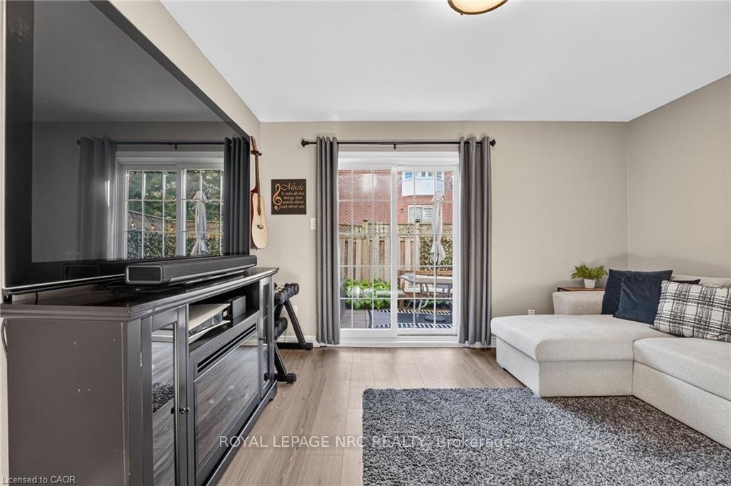 Photo 39 of 3480 Upper Middle Road, Burlington, Palmer — HOMEH