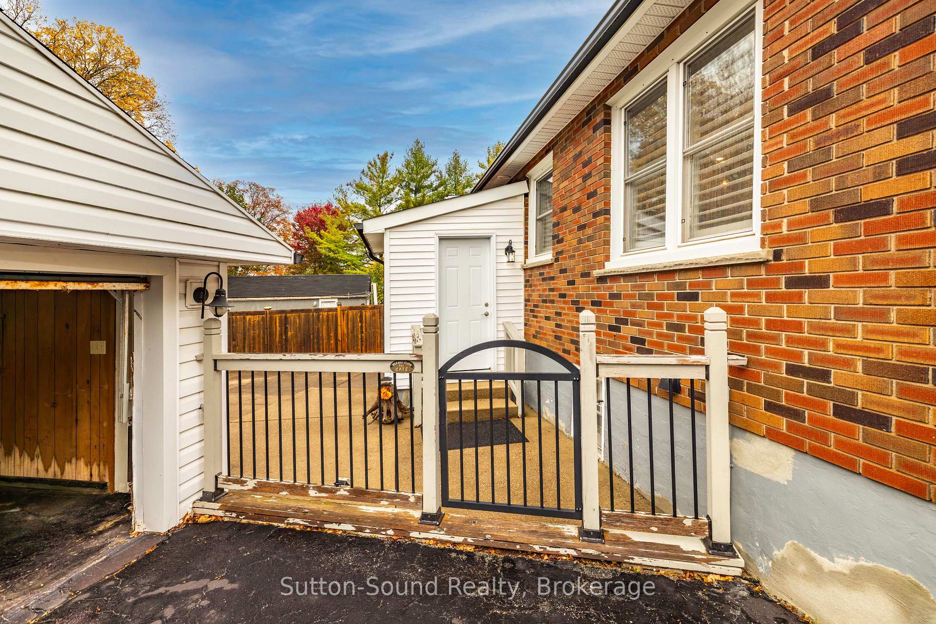 Photo 30 of 850 8th Avenue E, Owen Sound — HOMEH