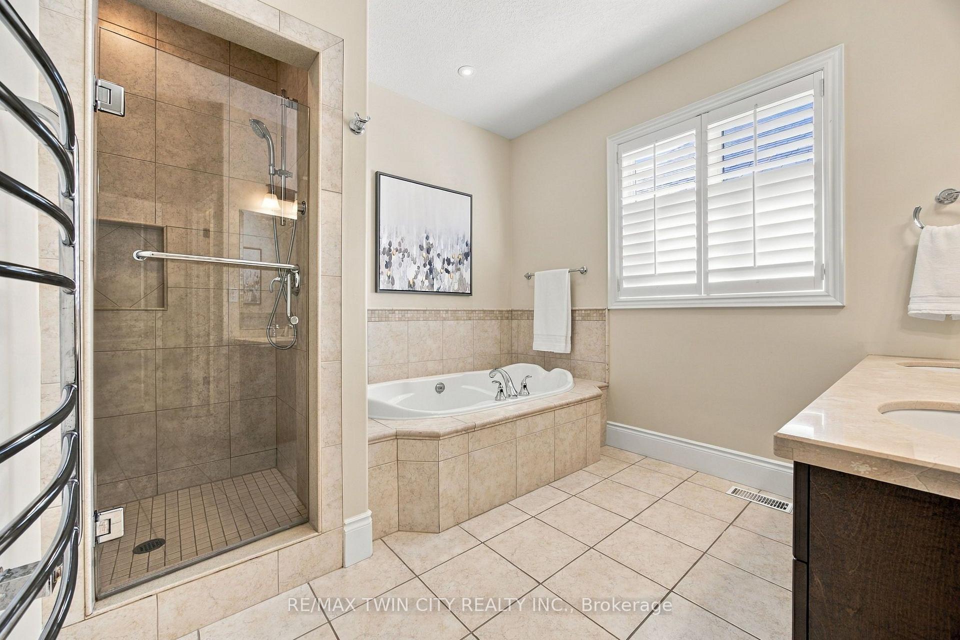 Photo 21 of 209 Longview Crescent, Kitchener, Pioneer Tower West — HOMEH