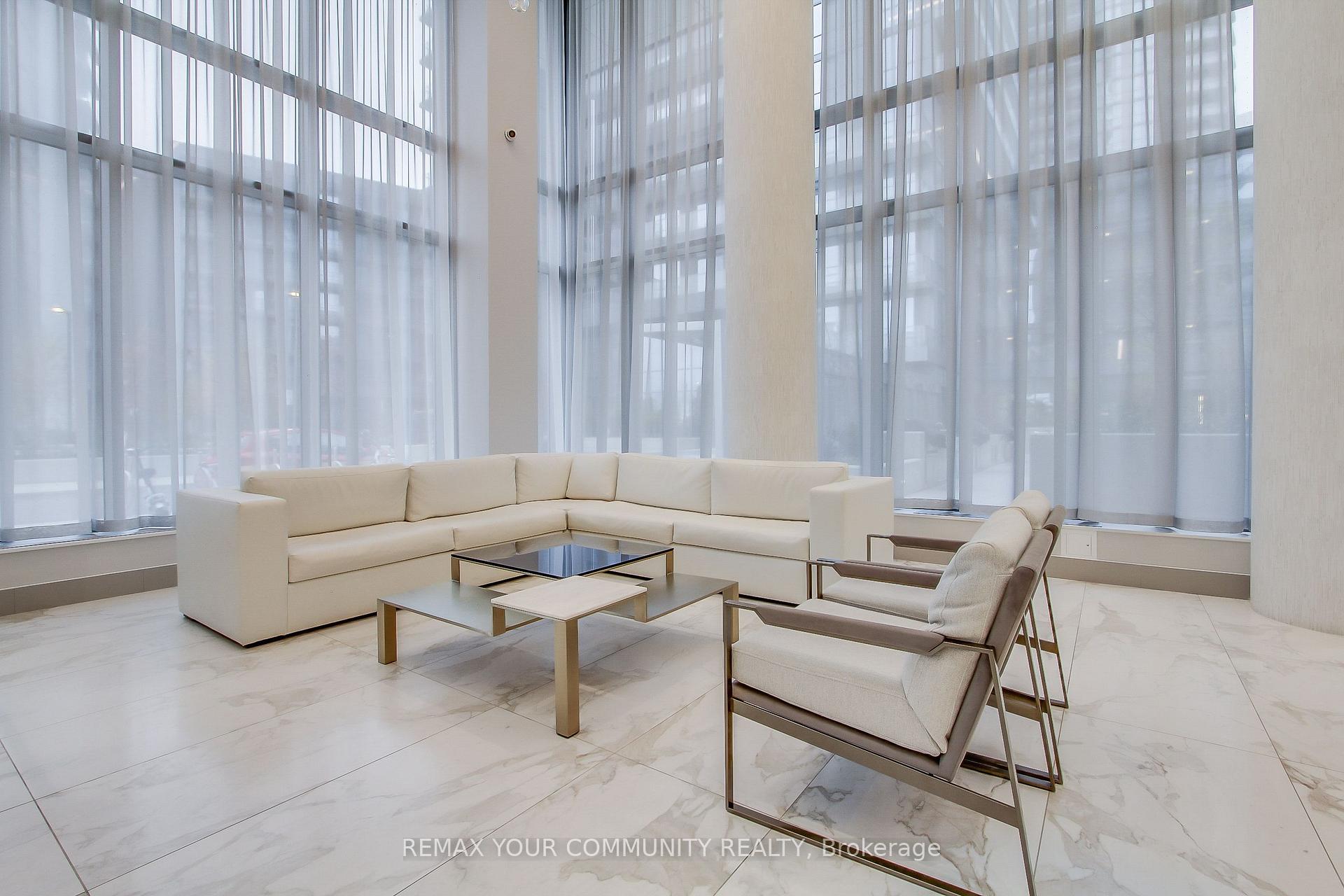 Photo 5 of Unit 1902, 32 Forest Manor Road, North York, Henry Farm — HOMEH