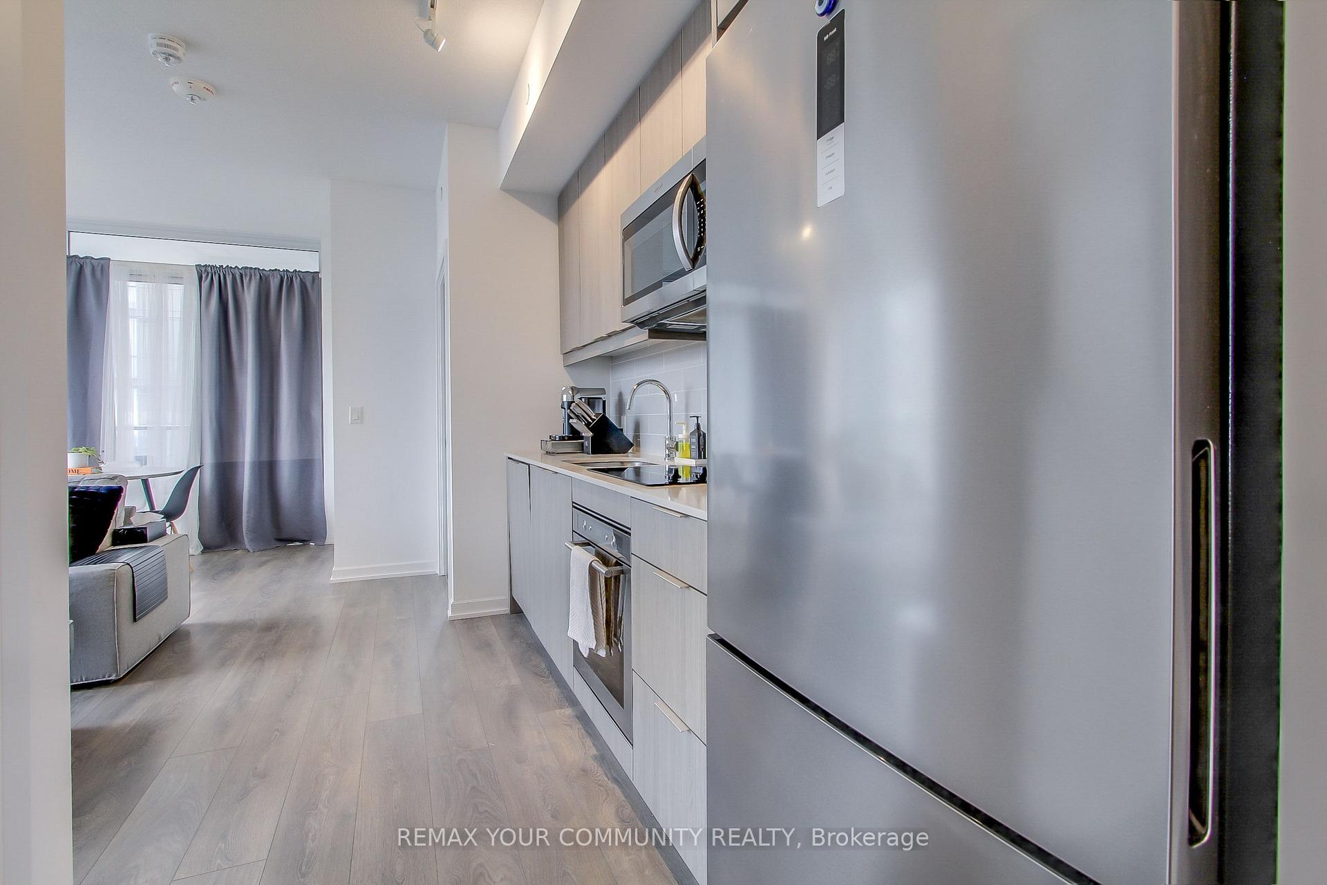 Photo 13 of Unit 1902, 32 Forest Manor Road, North York, Henry Farm — HOMEH