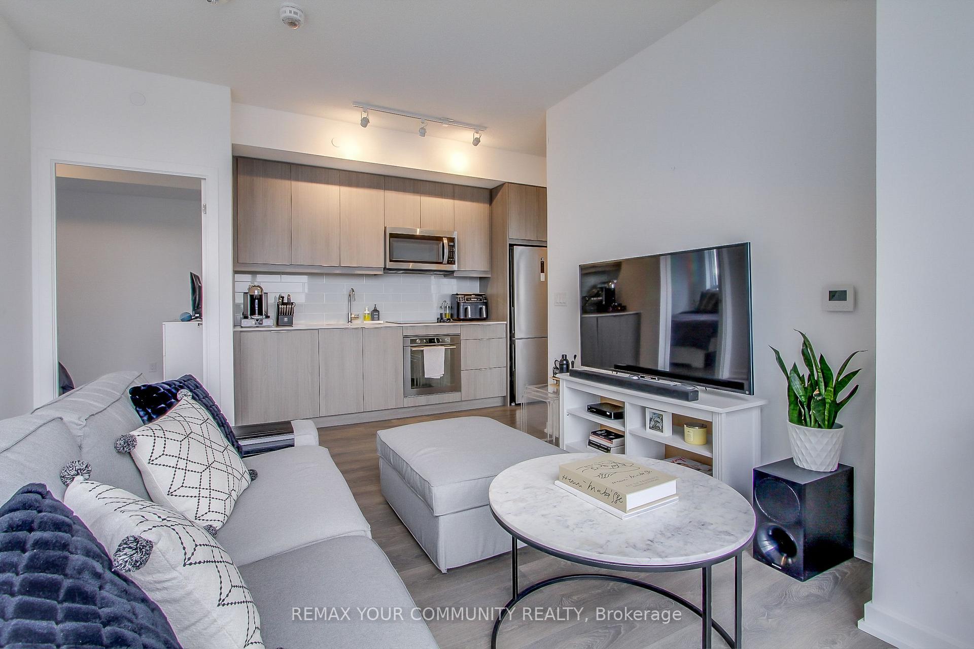 Photo 17 of Unit 1902, 32 Forest Manor Road, North York, Henry Farm — HOMEH