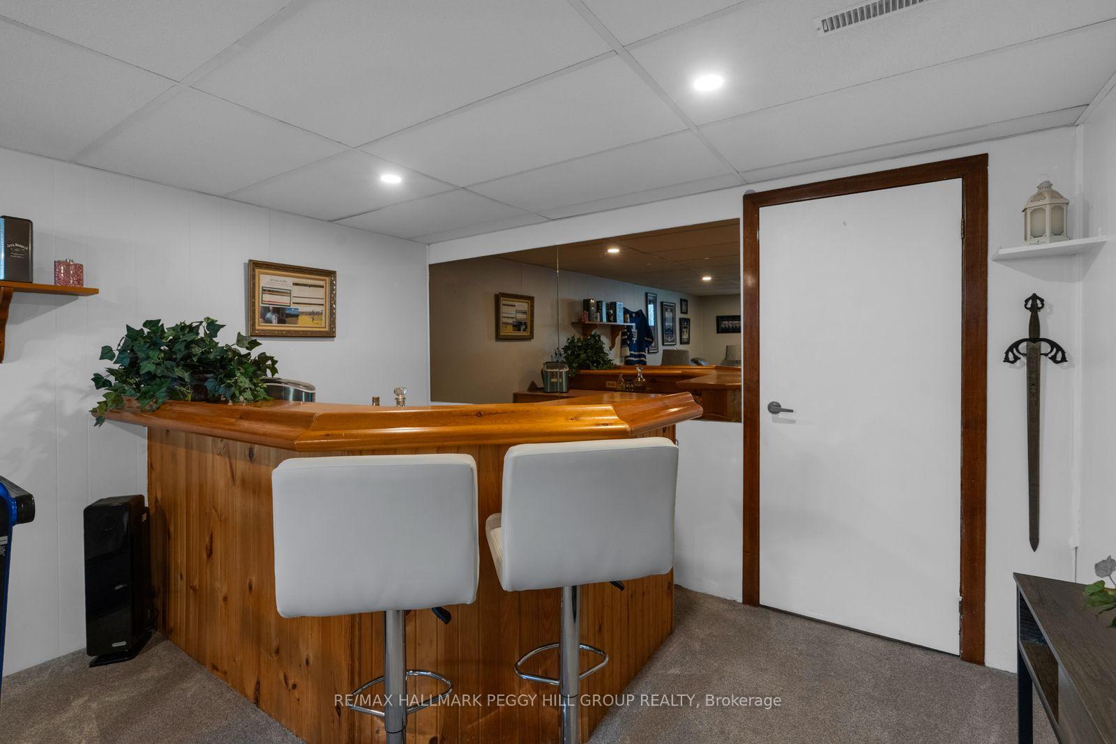 Photo 11 of Unit 4, 233 Innisfil Street, Barrie, Allandale Centre — HOMEH