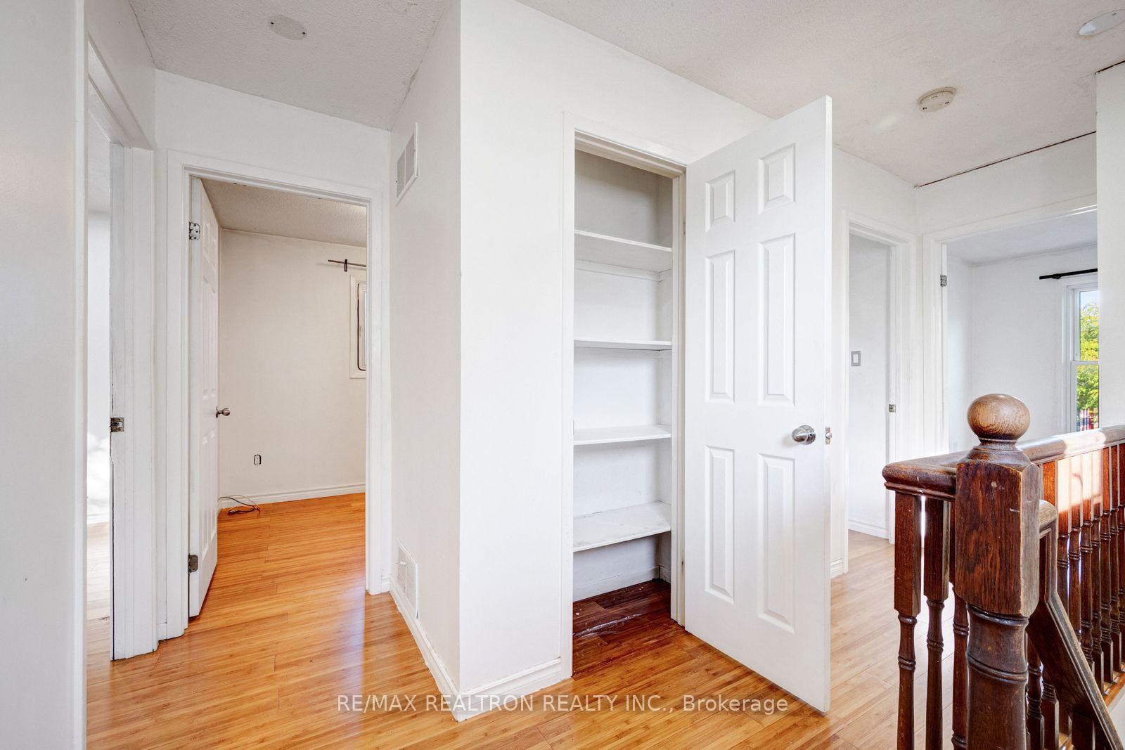 Photo 28 of 6446 Chaumont Crescent, Mississauga, Meadowvale — HOMEH