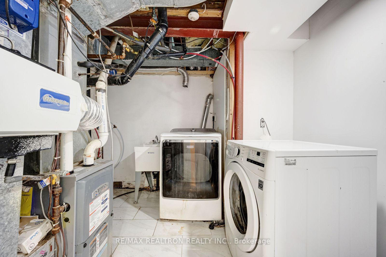 Photo 45 of 6446 Chaumont Crescent, Mississauga, Meadowvale — HOMEH