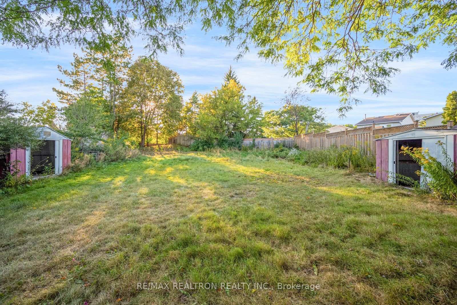 Photo 48 of 6446 Chaumont Crescent, Mississauga, Meadowvale — HOMEH