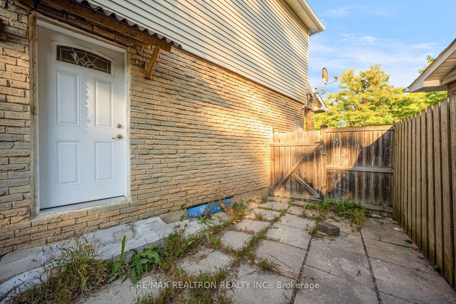 Photo 50 of 6446 Chaumont Crescent, Mississauga, Meadowvale — HOMEH