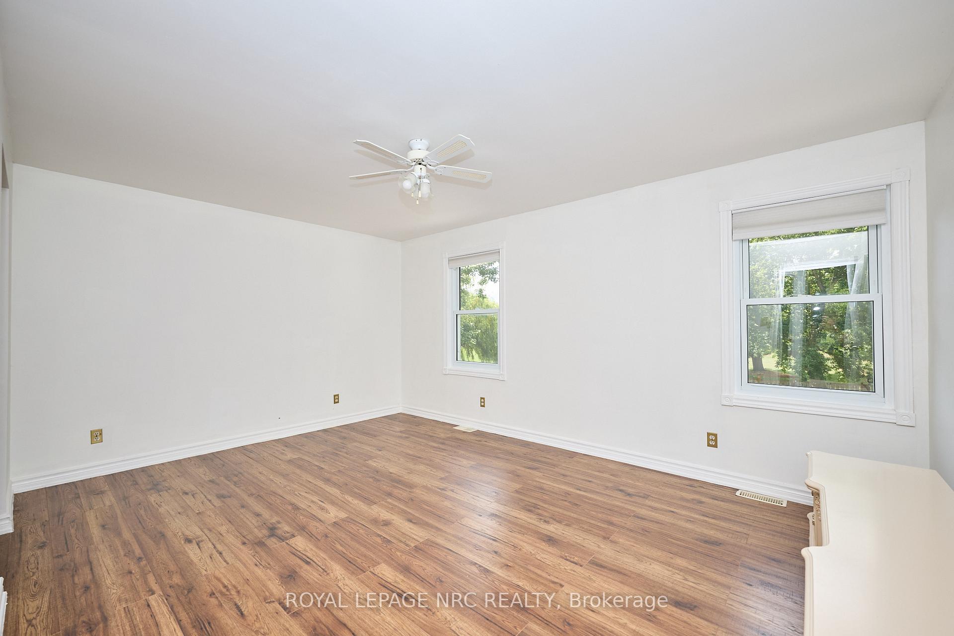 Photo 24 of 4040 Lakeshore Road, Lincoln, Lincoln Lake — HOMEH