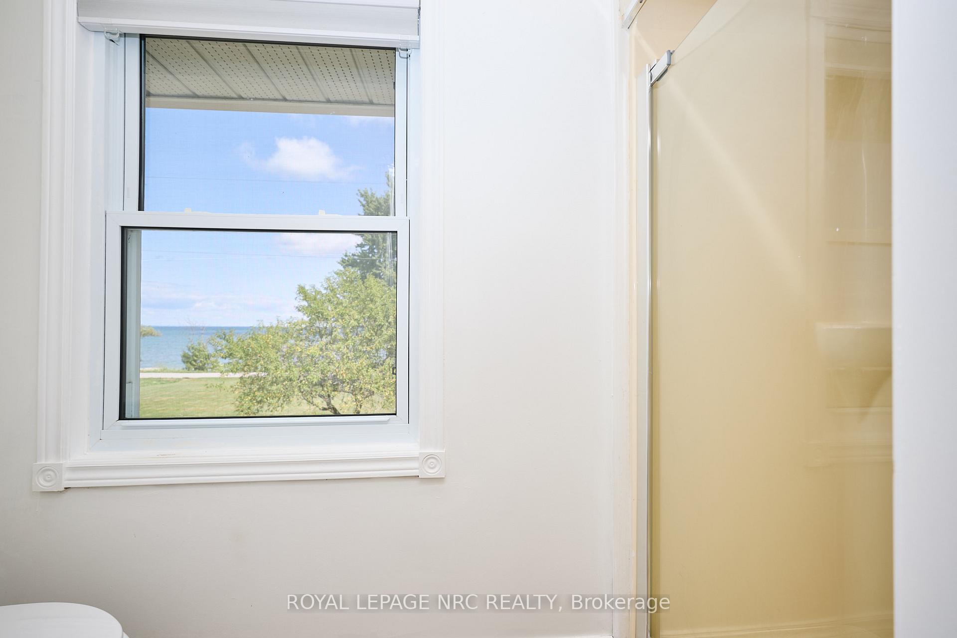 Photo 27 of 4040 Lakeshore Road, Lincoln, Lincoln Lake — HOMEH