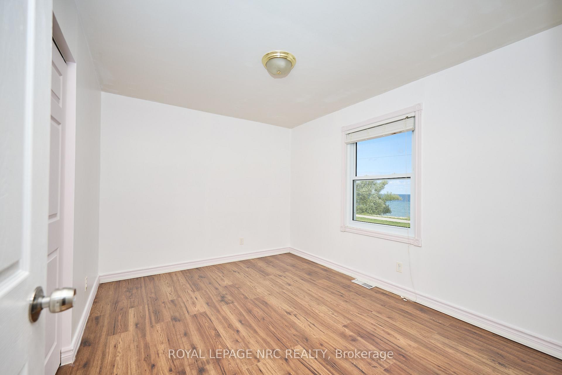Photo 29 of 4040 Lakeshore Road, Lincoln, Lincoln Lake — HOMEH