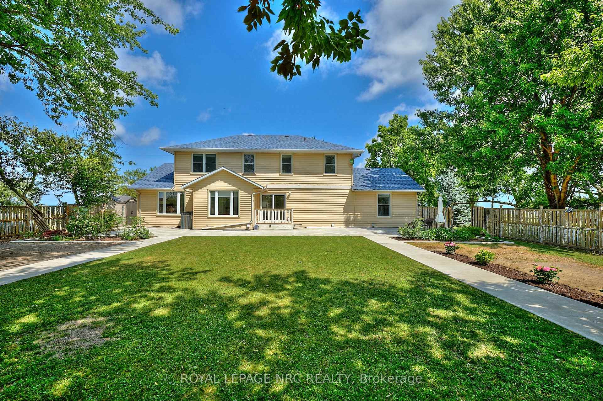 Photo 37 of 4040 Lakeshore Road, Lincoln, Lincoln Lake — HOMEH