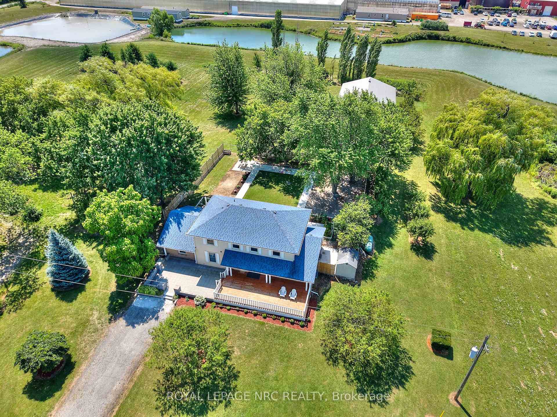 Photo 42 of 4040 Lakeshore Road, Lincoln, Lincoln Lake — HOMEH