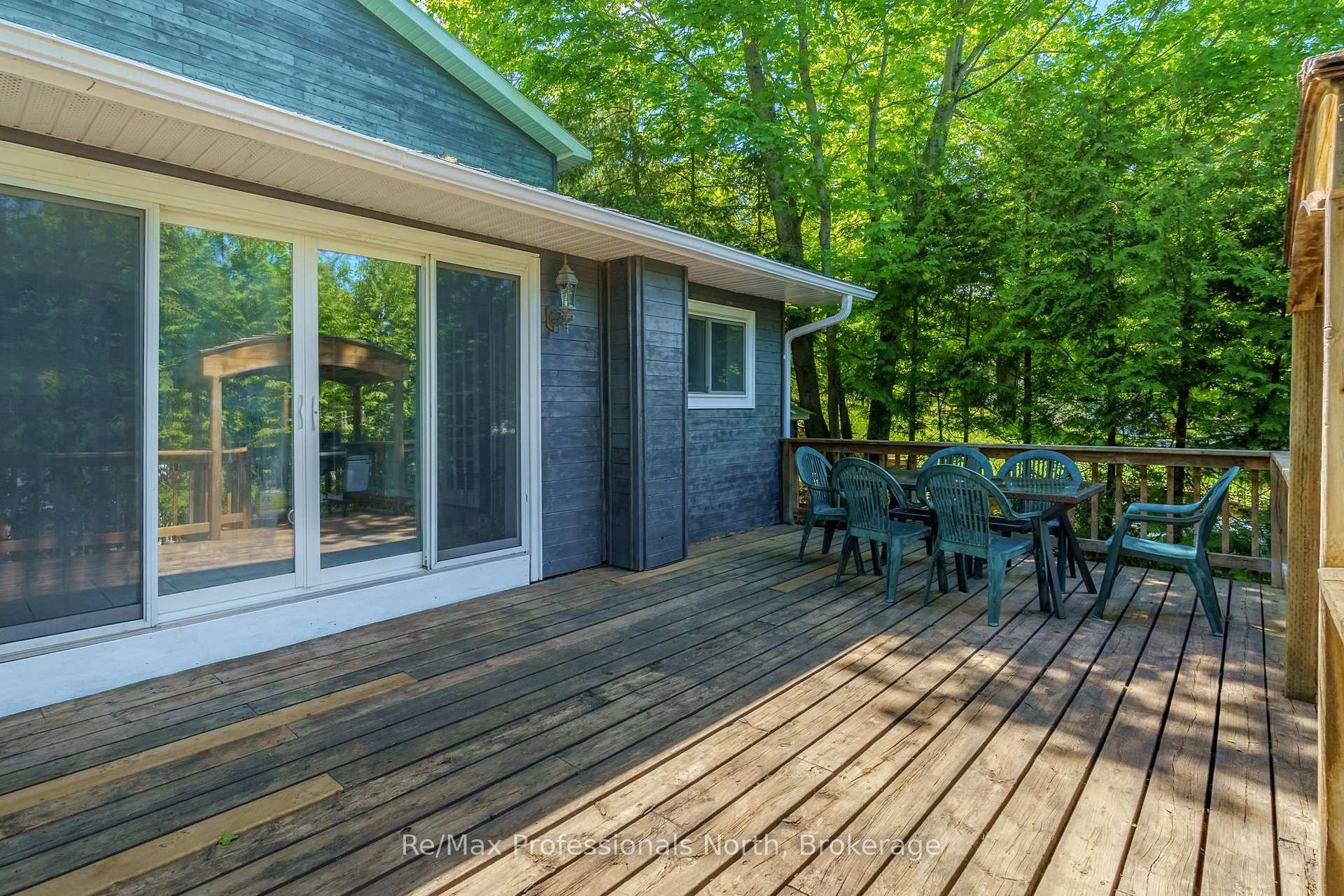 Photo 2 of 237 Musquash Road, Gravenhurst, Muskoka (S) — HOMEH