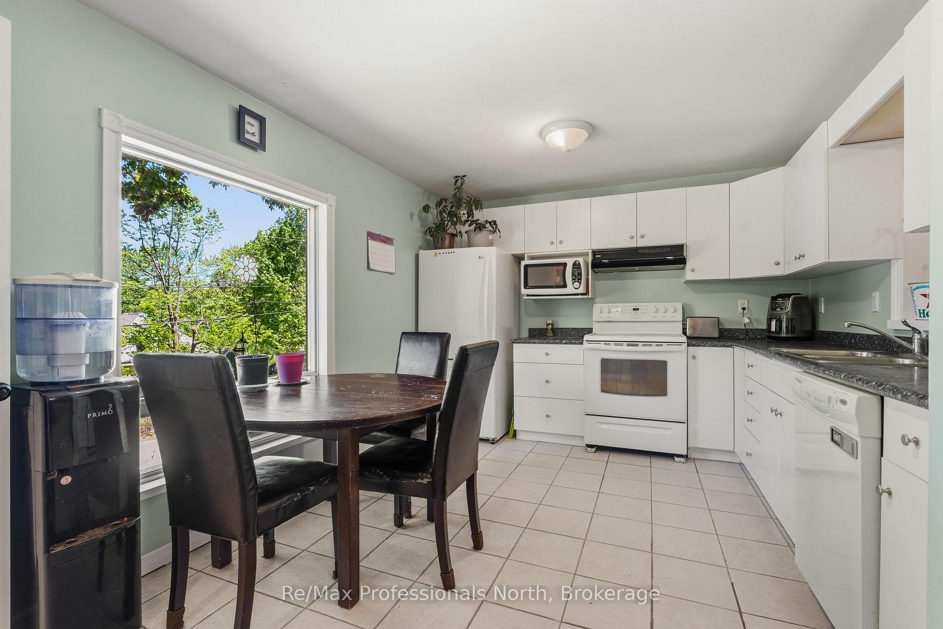 Photo 8 of 237 Musquash Road, Gravenhurst, Muskoka (S) — HOMEH