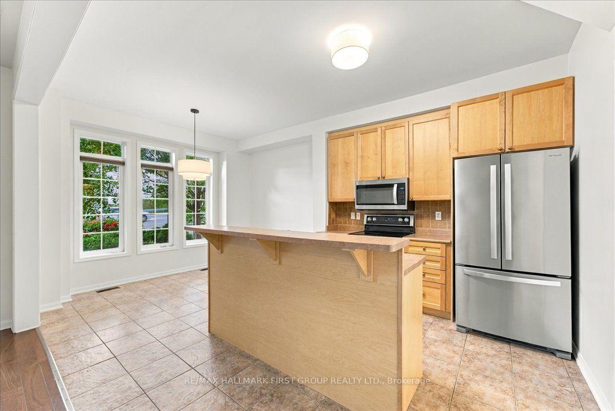 Photo 11 of 57 Barkdale Way, Whitby, Pringle Creek — HOMEH