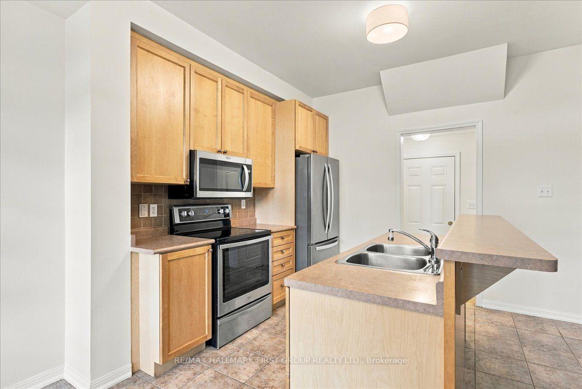 Photo 16 of 57 Barkdale Way, Whitby, Pringle Creek — HOMEH