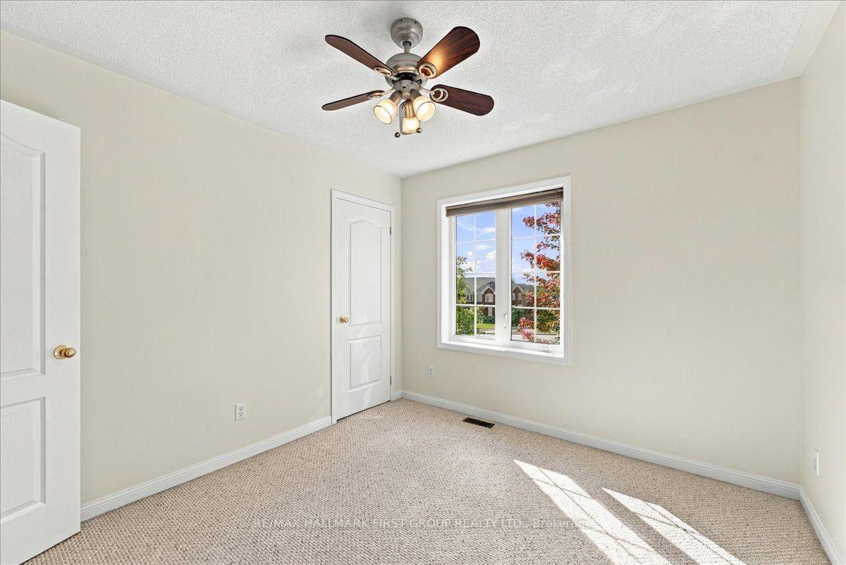 Photo 27 of 57 Barkdale Way, Whitby, Pringle Creek — HOMEH
