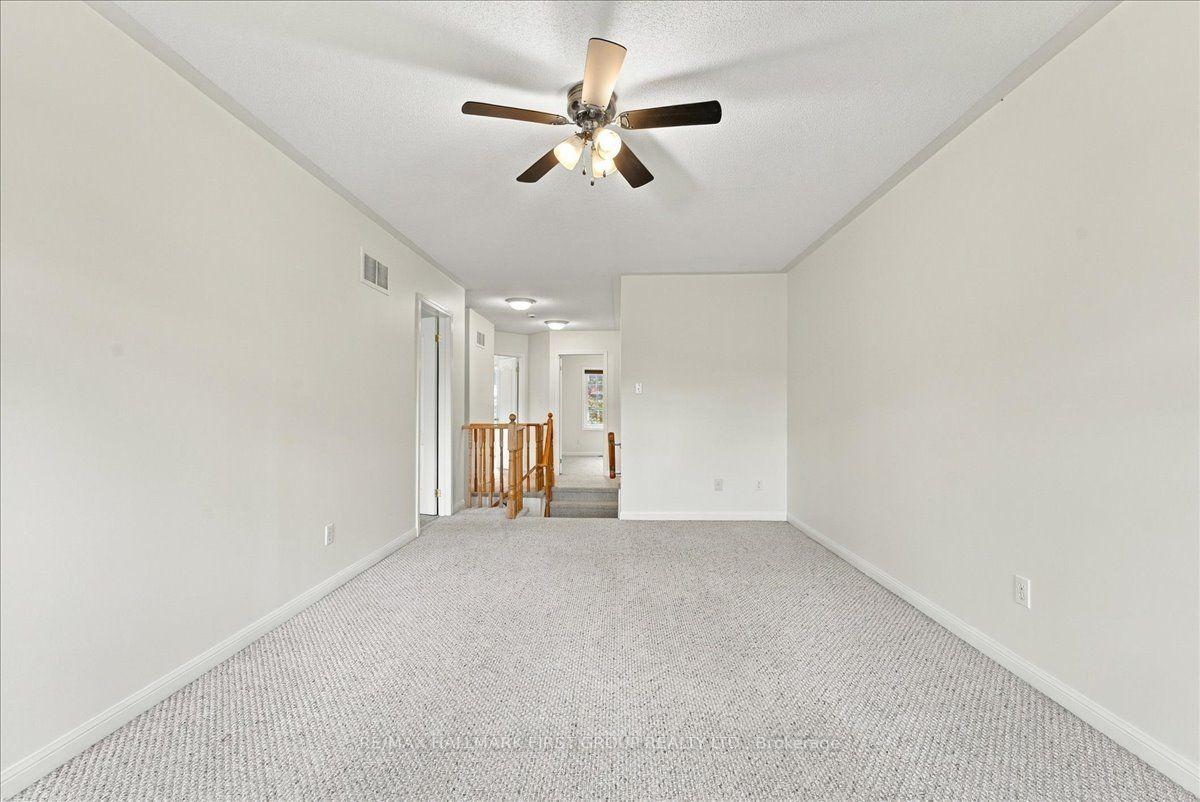 Photo 33 of 57 Barkdale Way, Whitby, Pringle Creek — HOMEH
