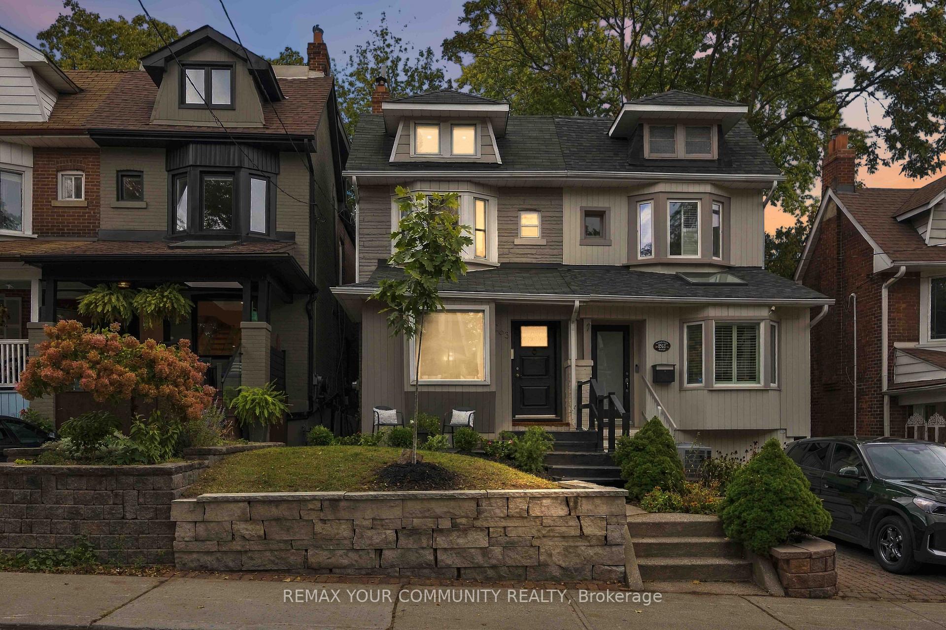 Photo 2 of 263 Waverley Road, Toronto, The Beaches — HOMEH