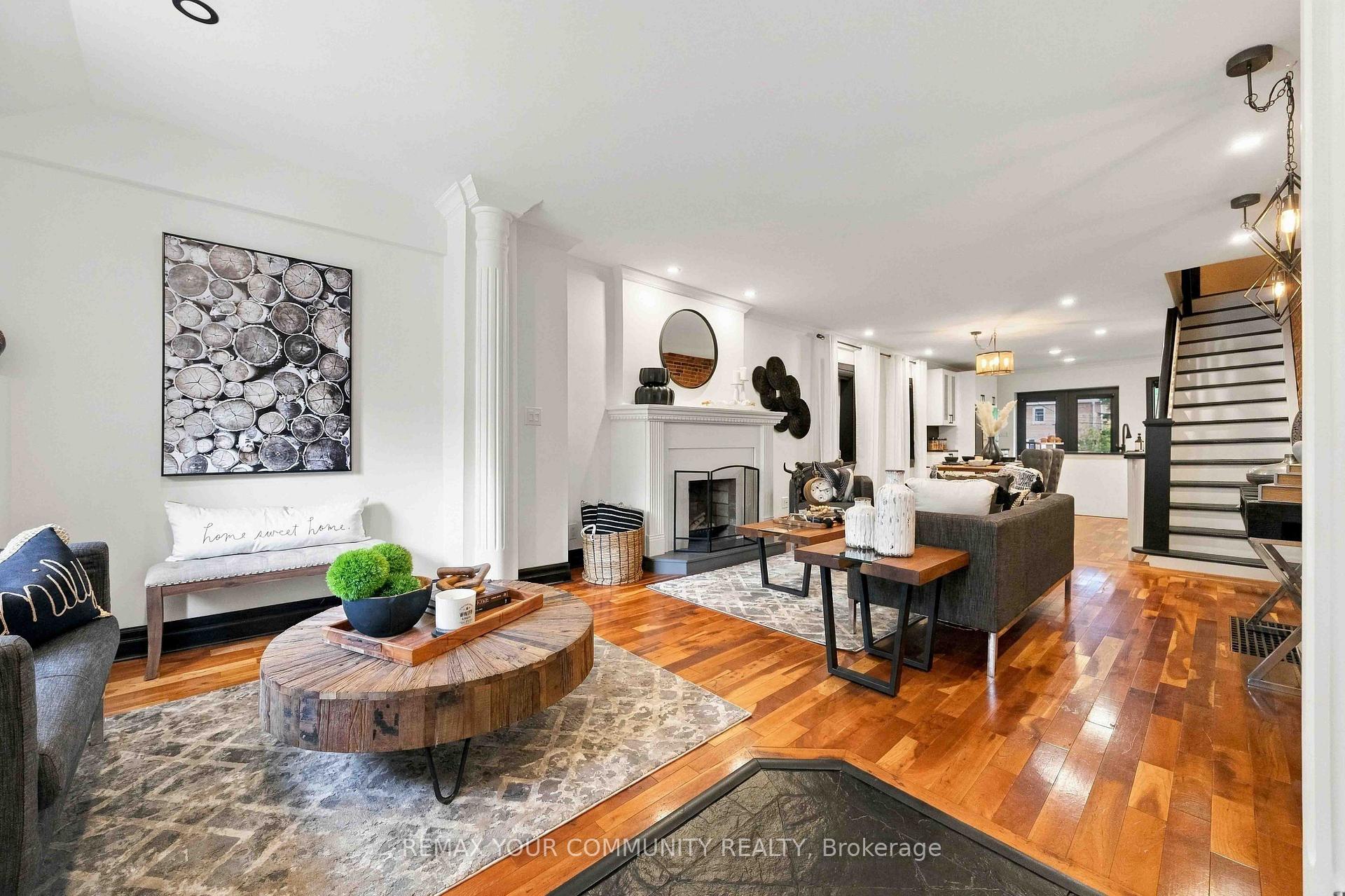 Photo 5 of 263 Waverley Road, Toronto, The Beaches — HOMEH
