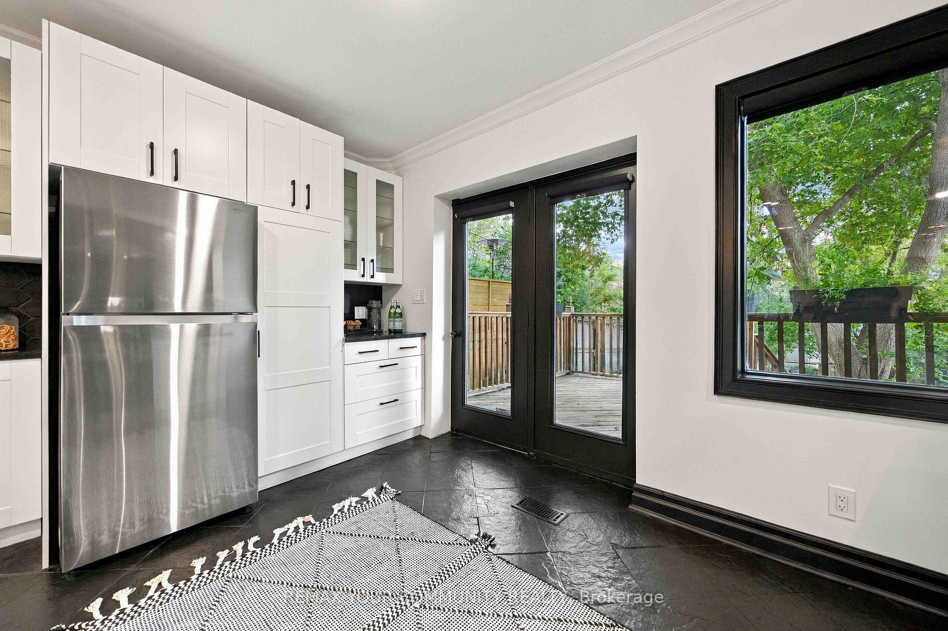Photo 15 of 263 Waverley Road, Toronto, The Beaches — HOMEH