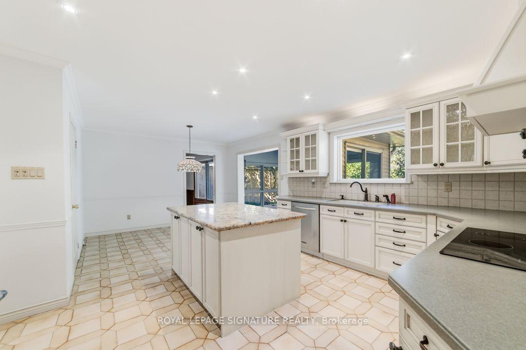Photo 11 of 1271 White Lane, Oakville, Glen Abbey — HOMEH