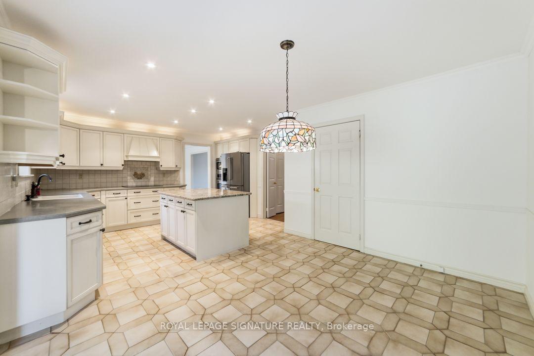 Photo 15 of 1271 White Lane, Oakville, Glen Abbey — HOMEH
