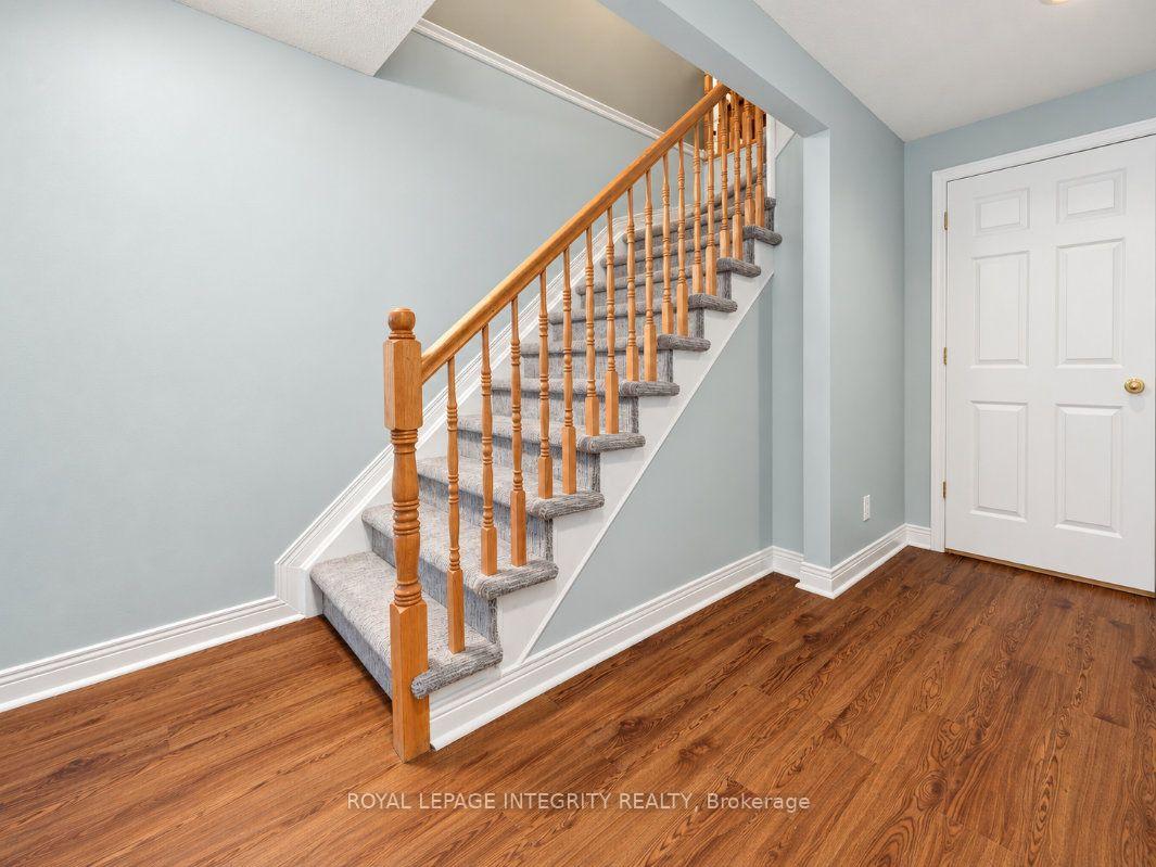 Photo 38 of 4 Mary Hill Crescent, Ottawa, Richmond — HOMEH