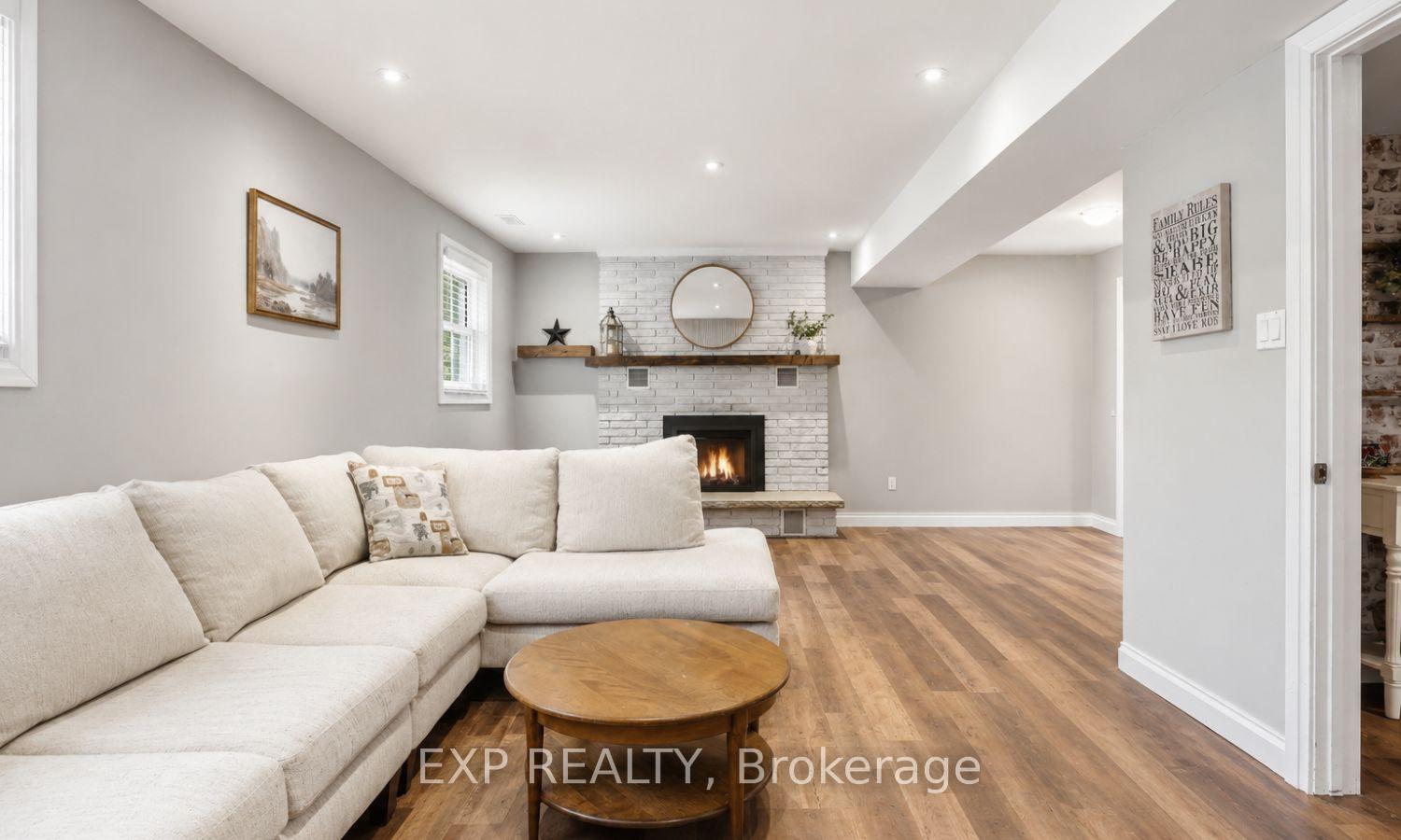 Photo 26 of 72 Crestlynn Crescent, Norfolk, Simcoe — HOMEH