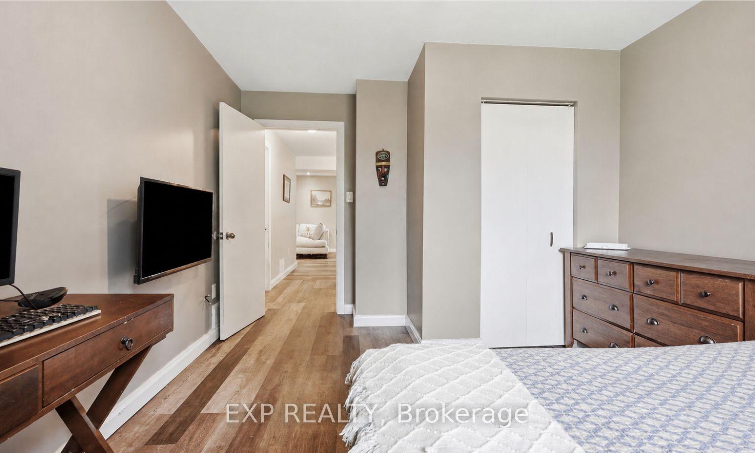 Photo 30 of 72 Crestlynn Crescent, Norfolk, Simcoe — HOMEH
