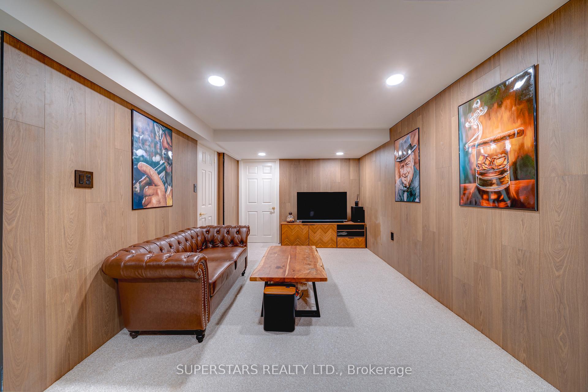 Photo 26 of 29 Barlow Road, Markham, Unionville — HOMEH
