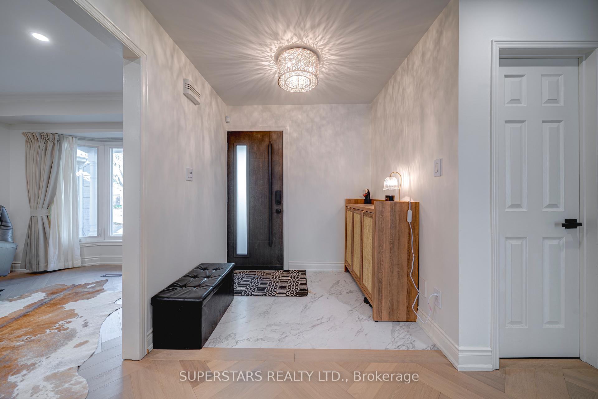 Photo 30 of 29 Barlow Road, Markham, Unionville — HOMEH