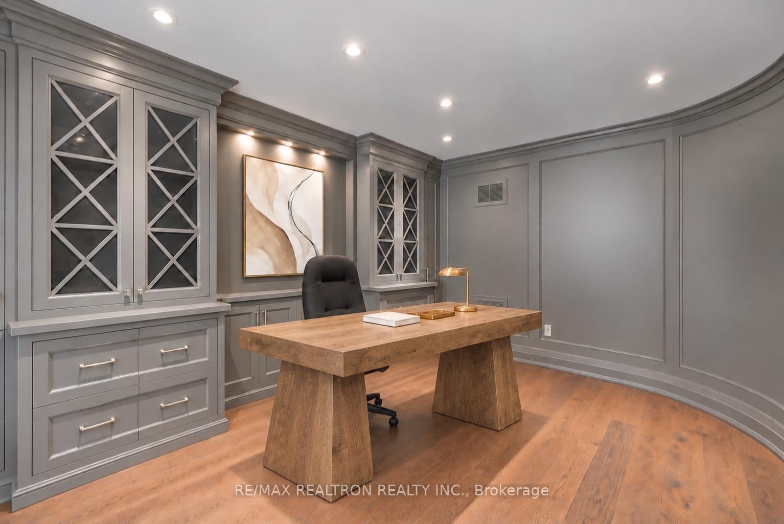 Photo 8 of 16 Sagewood Drive, North York, Banbury-Don Mills — HOMEH