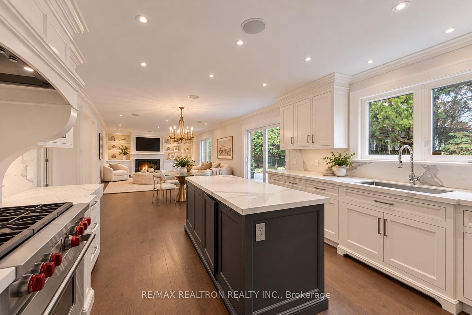 Photo 20 of 16 Sagewood Drive, North York, Banbury-Don Mills — HOMEH